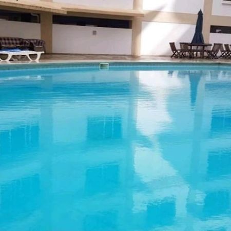 Beach Front Studio Apartment Nyali Beach Bagian luar foto